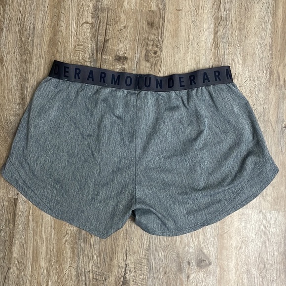 UNDER ARMOR SHORTS womens XL in color grey - Picture 3 of 4